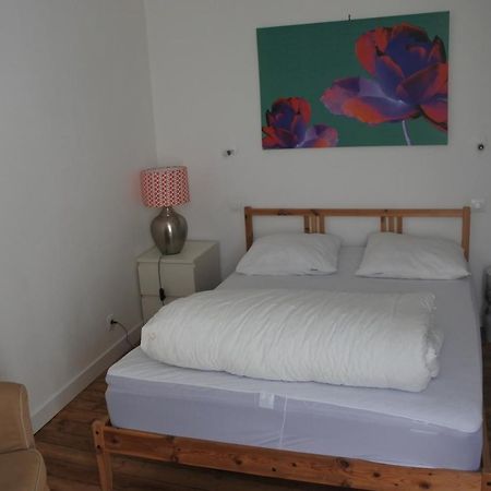 Maison De Village Spacieuse Et Confortable Le Gue-de-Velluire Bagian luar foto
