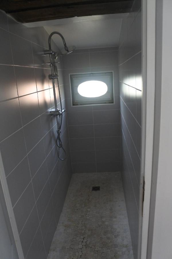 Maison De Village Spacieuse Et Confortable Le Gue-de-Velluire Bagian luar foto